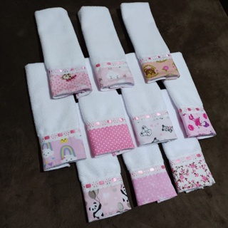 Kit com 10 Toalhinhas Fraldinhas de Ombro com Passa Fita Passeio Modelo LUXO com Tecido Estampado 100% Algodão Estampadas Meninos e Meninas