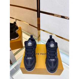 ≥ Louis Vuitton sneakers NIEUW BRUIN — Schoenen — Marktplaats