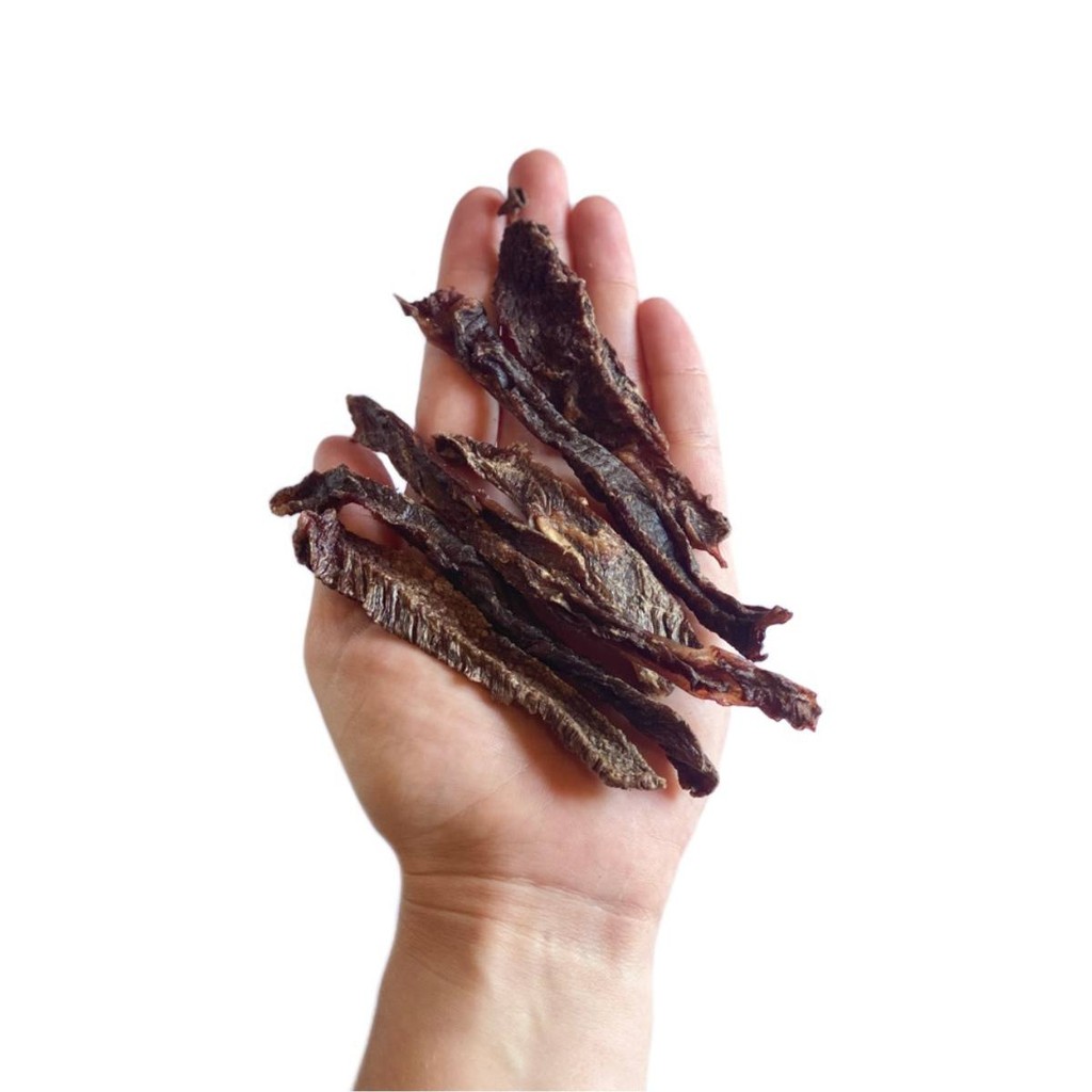Bifinho Bovino Para Cães Petisco Natural Luv Mordedor Desidratado 100g em Oferta na Shopee