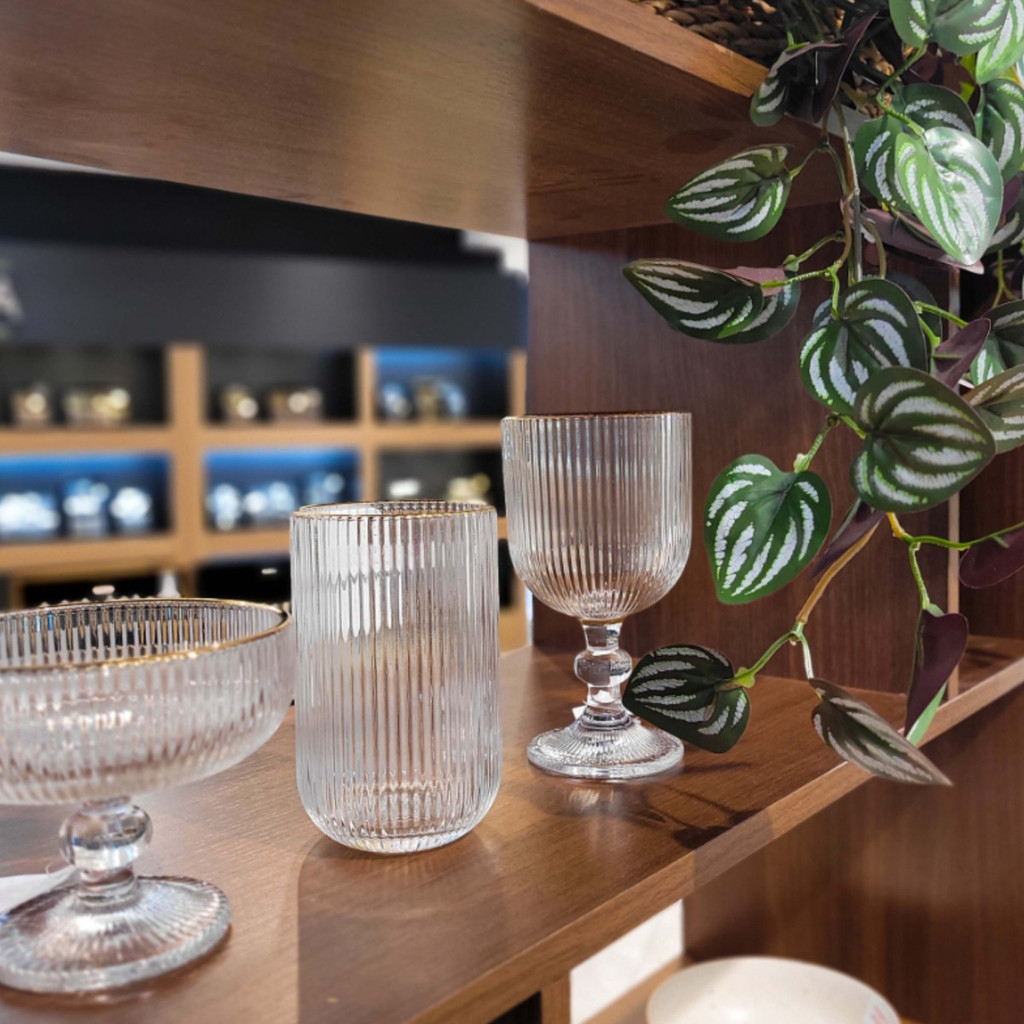 Jogo Copos Vidro 6 Unidades 460ML Jogo de Taças 6 Unidades Borda de ouro Qualidade Resistencia e Durabilidade