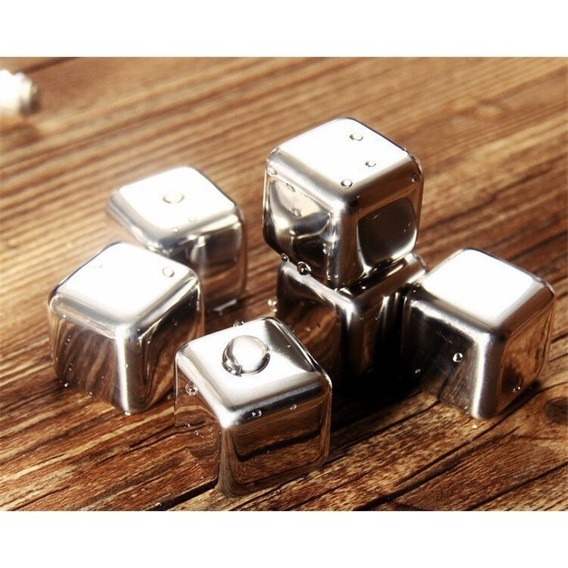 Kit 4/ 8 Cubos de Gelo Inox Artificial + Pegador