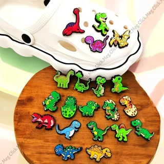 Kit 10 Pins Dinossauros | Bottons para Sandálias e Babuches – Acessórios PVC Divertidos 🦖