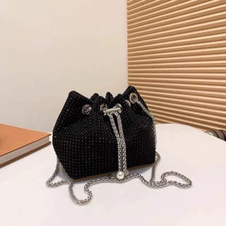 Bolsa de Strass/ Brilho com alça de Corrente Transversal SU