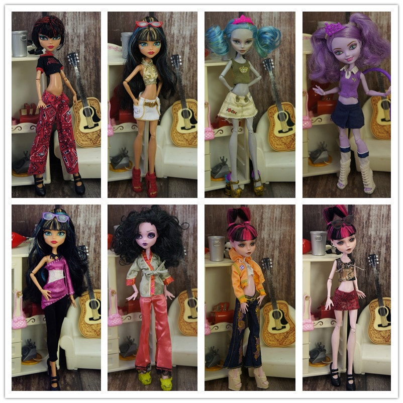 Monster high doll lot of 9 sold