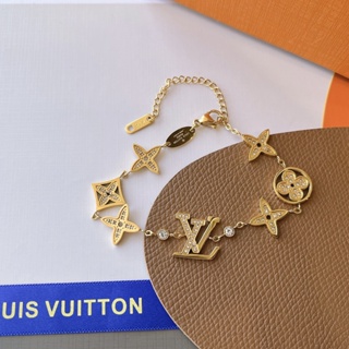 Colar De Luxo Lv Carta Logotipo Louis Vuitton S925 Cadeia Pingente De Aço  Titânio Gargantilha Das Mulheres Dos Homens Elegantes Colares - Escorrega o  Preço