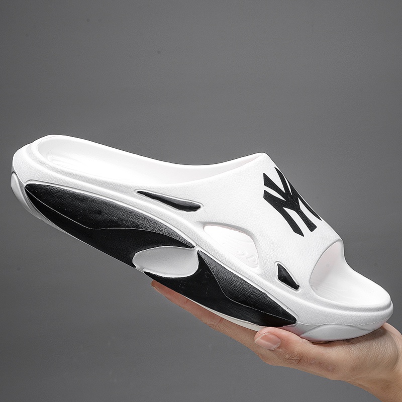 2023 Moda Moda Coringa Outdoor Wear Chinelos de Praia Novo Verão Casual e Confortável Sandálias Plataforma