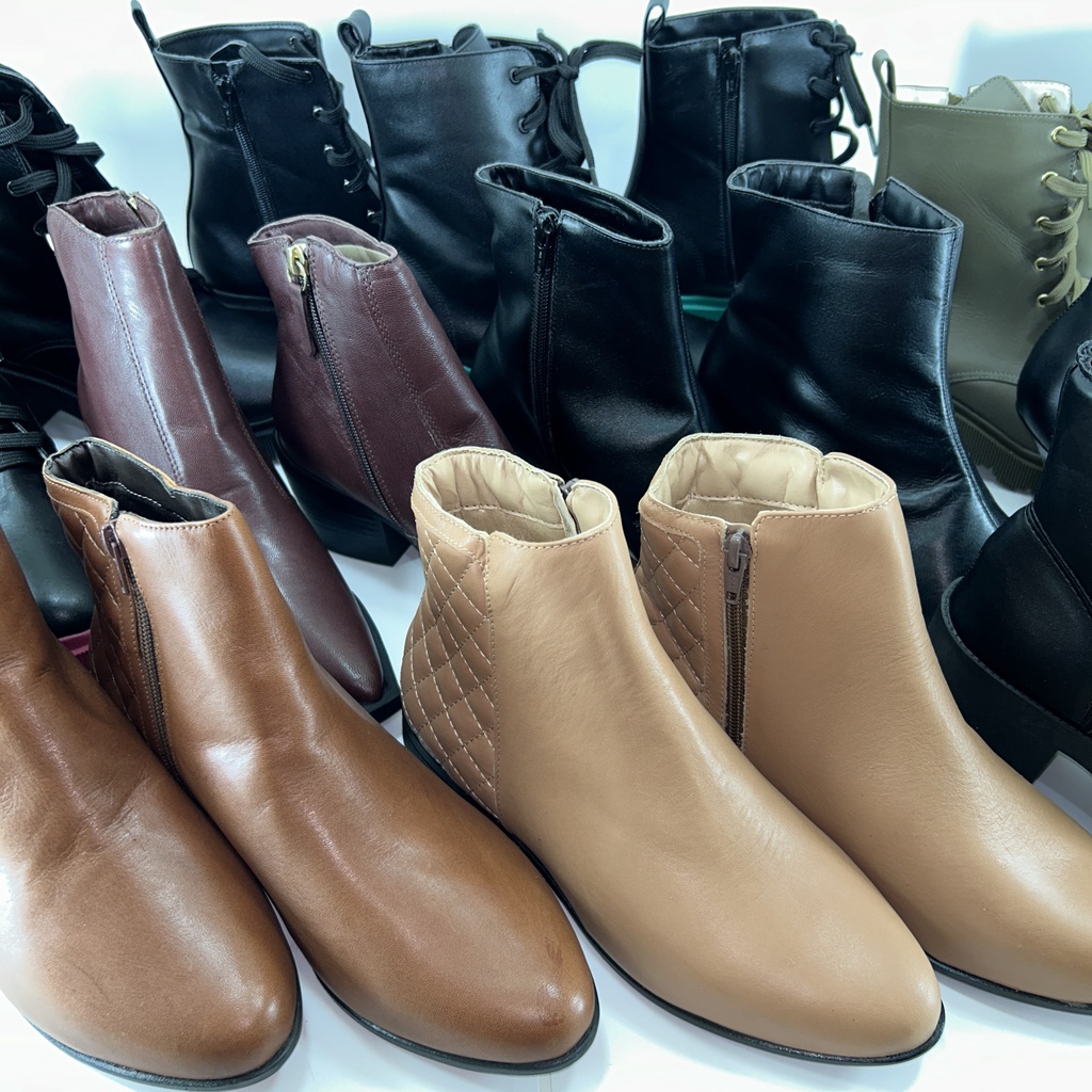 Saldos de Botas Novas