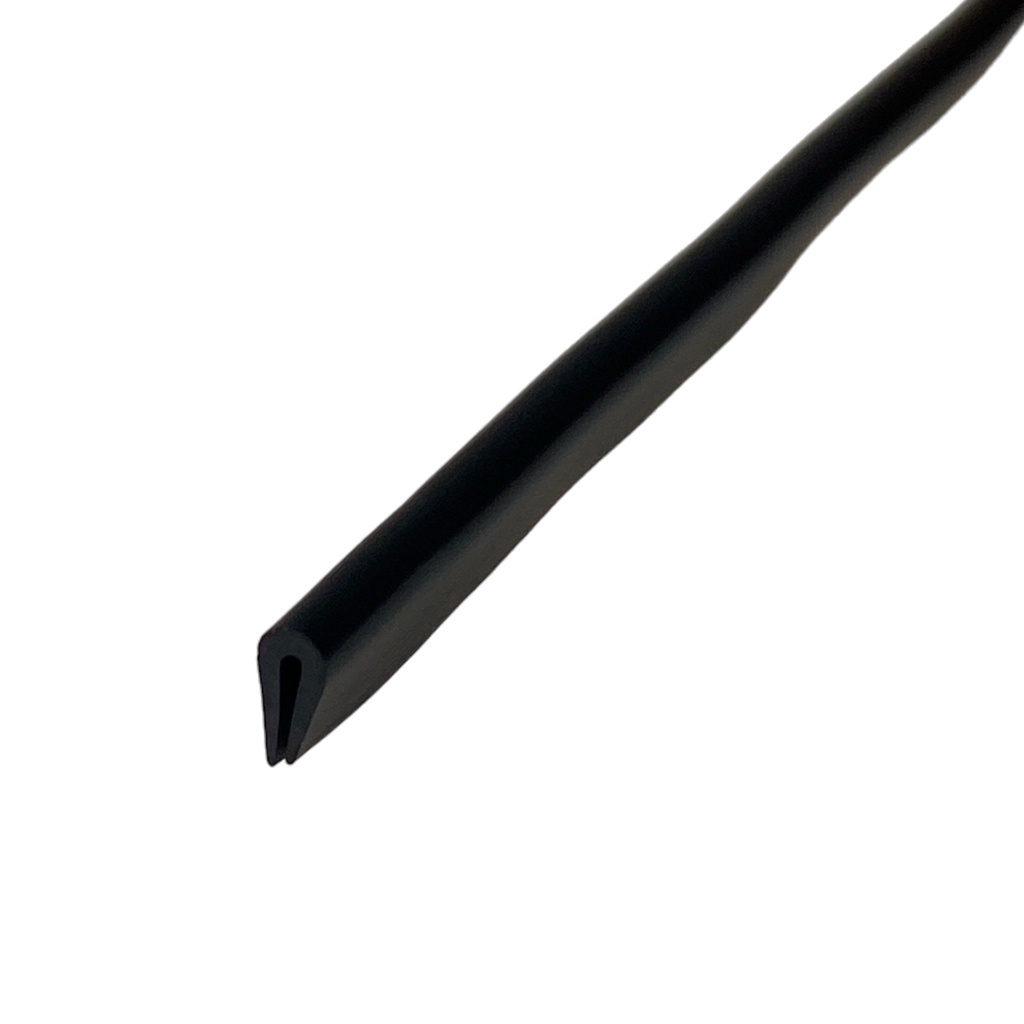 Perfil Pvc Preto U Galão Acabamento U007 1,0x4,0x7,0mm 4mt