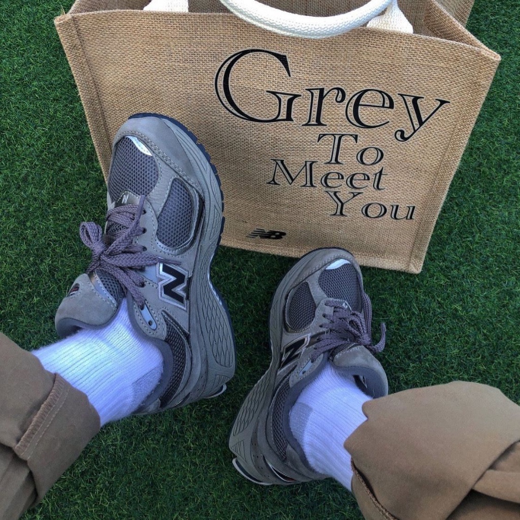 20002r Yuanzu Tênis Yuanzu Gray Retro Heightening Sneakers Tênis de corrida Casual com todos os pares de sapatos respiráveis Homens Estilo Mulher