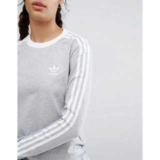 Camiseta Retrô Manga Longa 3 Stripes .