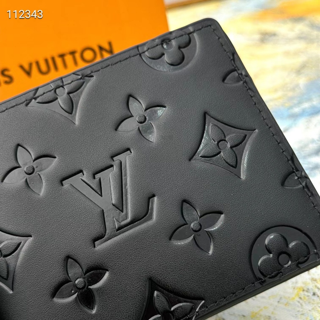 Fotografia Física 100% Original Autêntico Louis Vuitton Nova Carteira Curta  Em Relevo LV Carteira Masculina com Caixa Modelo: 60895 Pronto para Enviar  - Escorrega o Preço