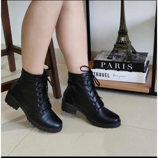 Bota Feminina Coturno Cano Médio