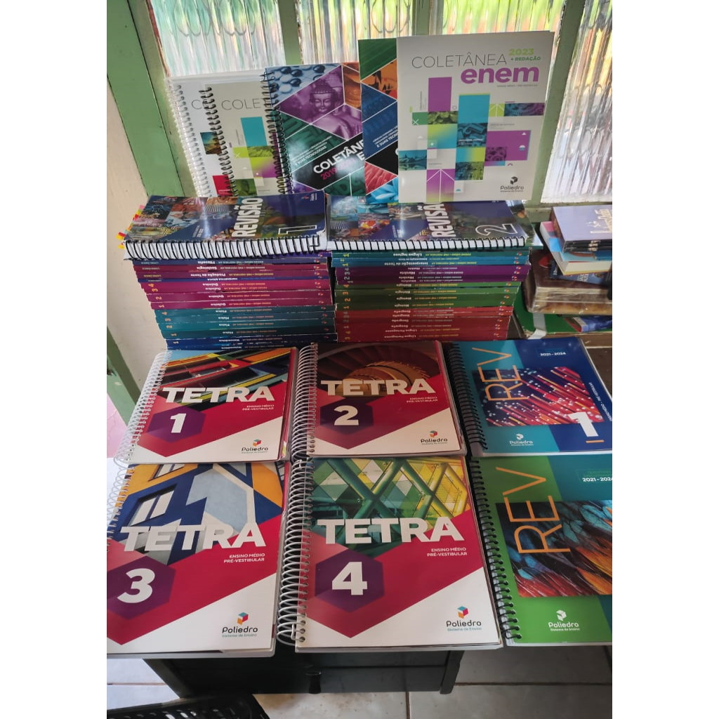 Poliedro Pre Vestibular Ensino Medio 2024 50 Volumes autor Varios ...