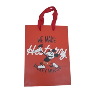 SACOLA PARA PRESENTE MODELO DISNEY MICKEY MOUSE TAM: 19,5x14x7cm. COR VERMELHO