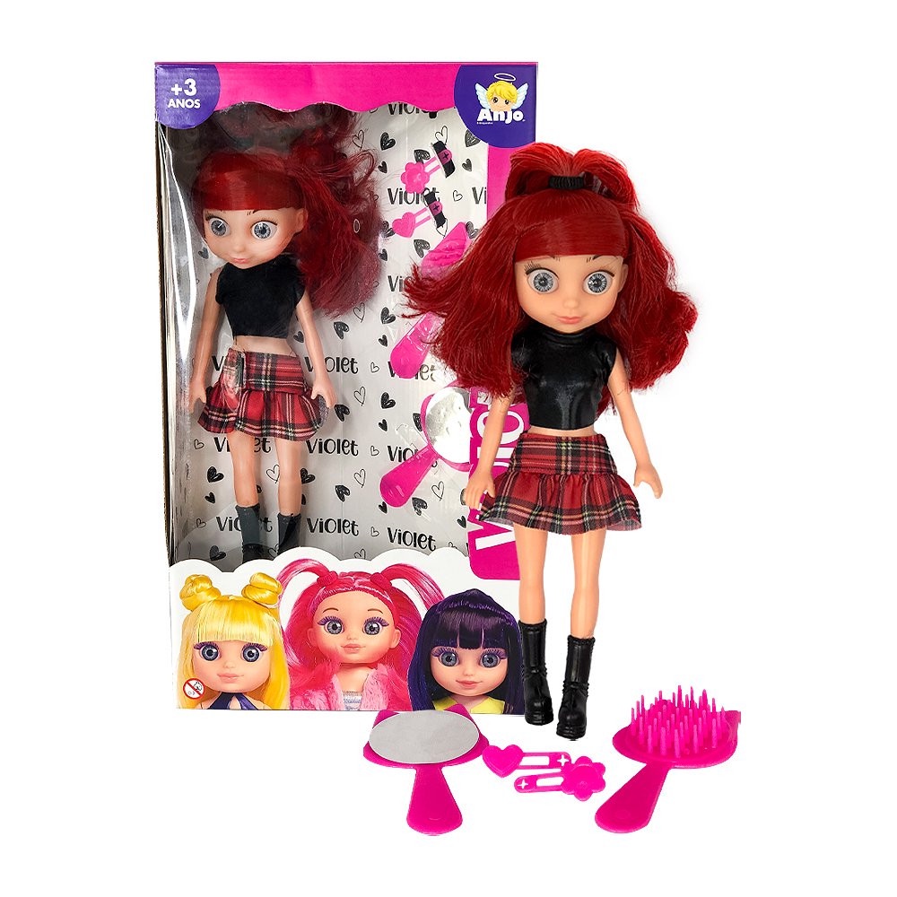 Boneca brinquedo infantil bonito com cabelo ruivo uma boneca em um