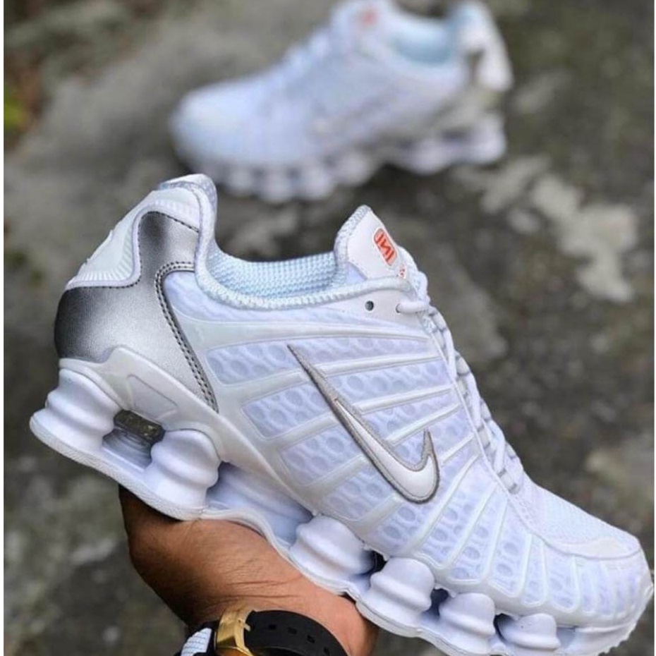 Tenis 12 Molas Refletivel Masculino e Infantil Preto e branco Promoção ...