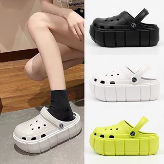 Crocs < Pronto Stock > Novos Chinelos De Tamancos De Crocodilo Para Mulheres Sandálias De Plataforma Bonitas Lady Non-slip Casual Beach Shoes Tamanho Grande 36-41