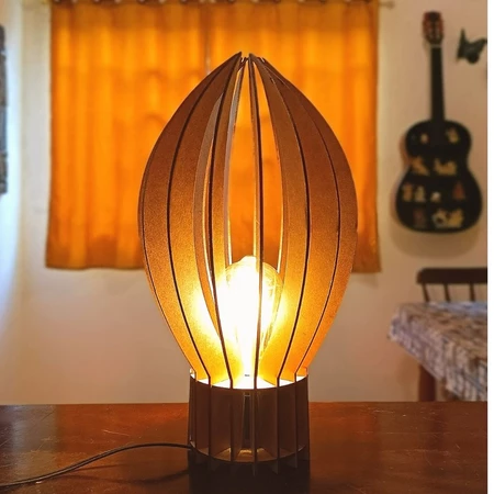 Abajur de Mesa Cosmos