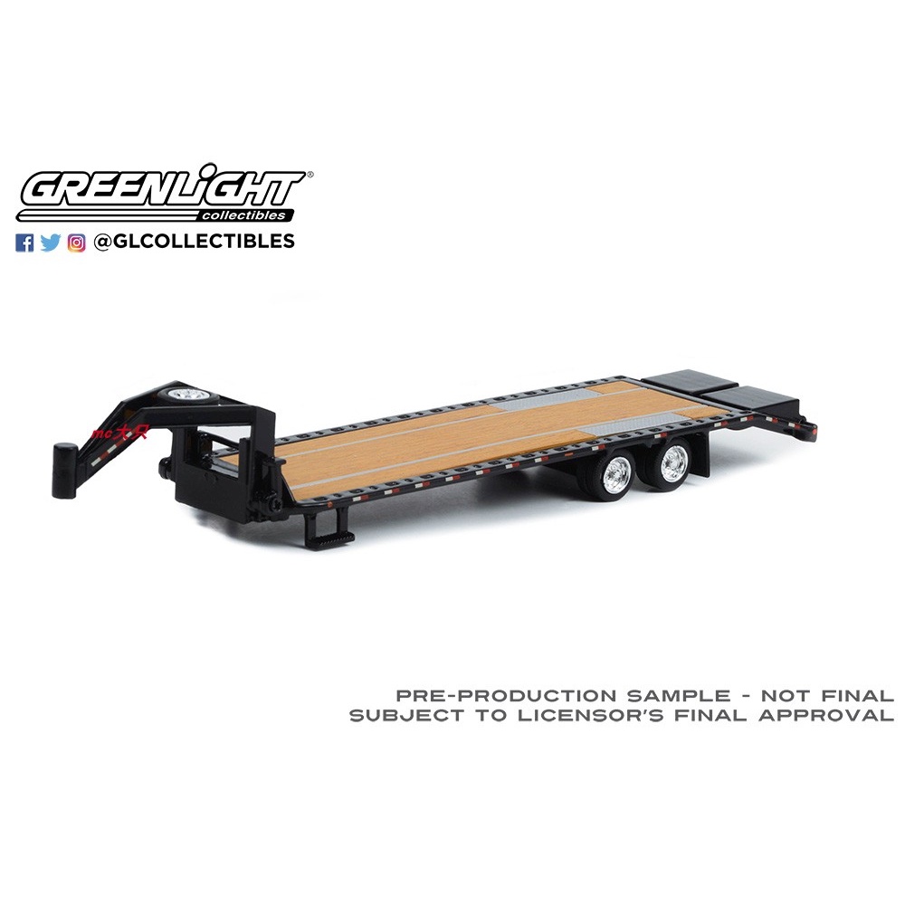 Greenlight GreenLight GreenLight 1: 64 Gooseneck Trailer-Black e Red White Eye-catch Stripes