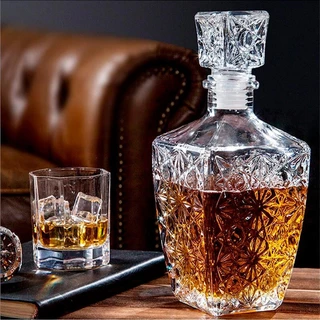Garrafa De Whisky 800ml Licoreira De Vidro Cachaca Licor Grande Luxo Elegante Alta Qualidade - Mimo Style