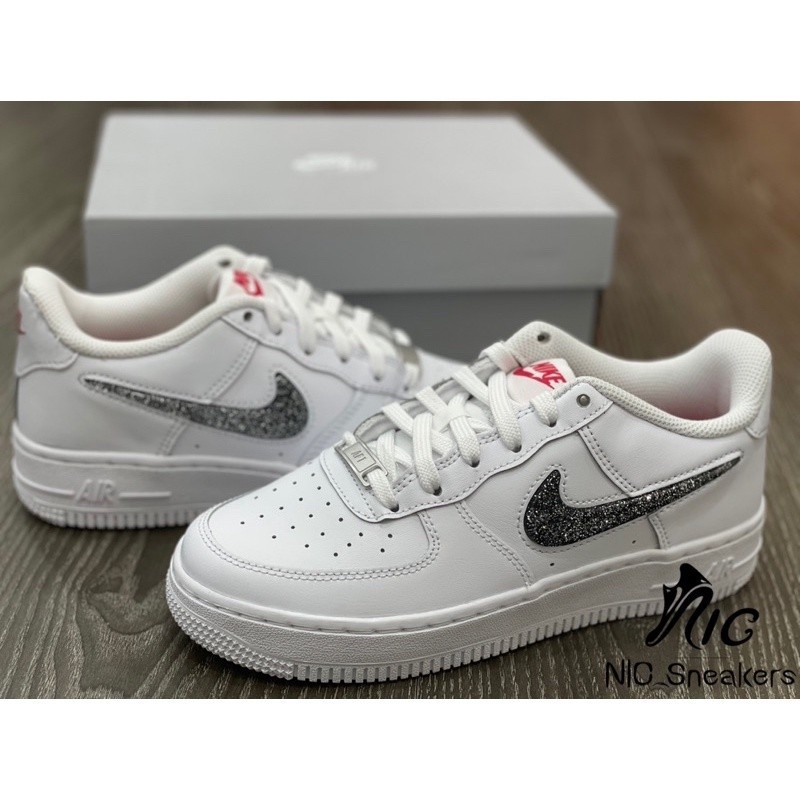 Nike paillette cheap