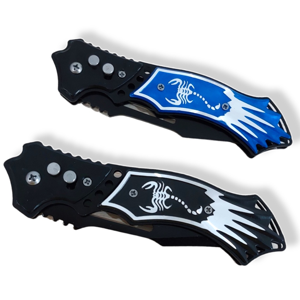 Knife de Escorpião Preto/Azul com Botão de Acionamento e Clip