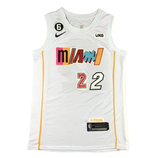 Camisas da NBA on X: O Miami Heat já coleciona 4 uniformes nesse
