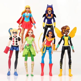 DOLL DC SUPERHERO GIRLS Arlequina (Harley Quinn)