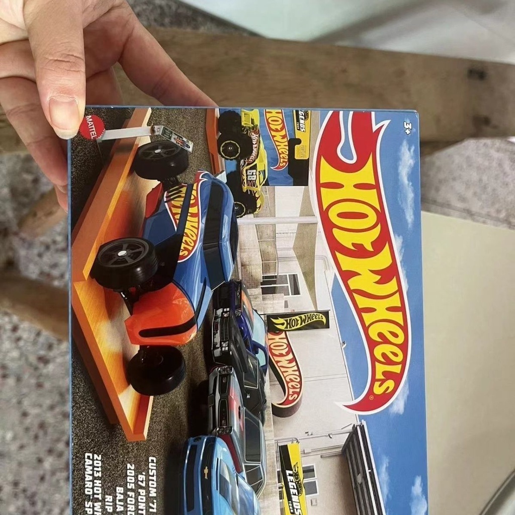 Carrinho Colecionável Hot Wheels Custom 53 Chevy (Pérola e cromo