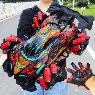 WLtoys F1 Drift RC Car Com Luzes Led Música 2.4G Luva Gesto Rádio Controle Remoto Spray Stunt Car 4WD Crianças Brinquedos Elétricos