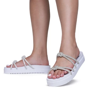 Sandalia Papete Feminina de Strass Brilho Detalhe Tira Com Nó Moda Tendencia Sola Microexpandido