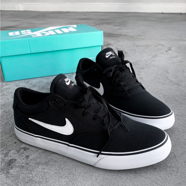 Tenis nike sb preto hot sale masculino