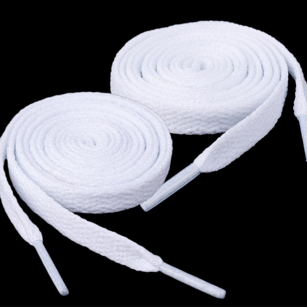 Cadarço Branco Compatível Todas Marcas Achatado 100% Poliéster 140cm Resistente