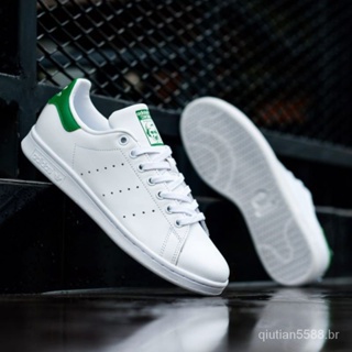 Preços baixos em Tênis Esportivo Adidas Stan Smith Preto para