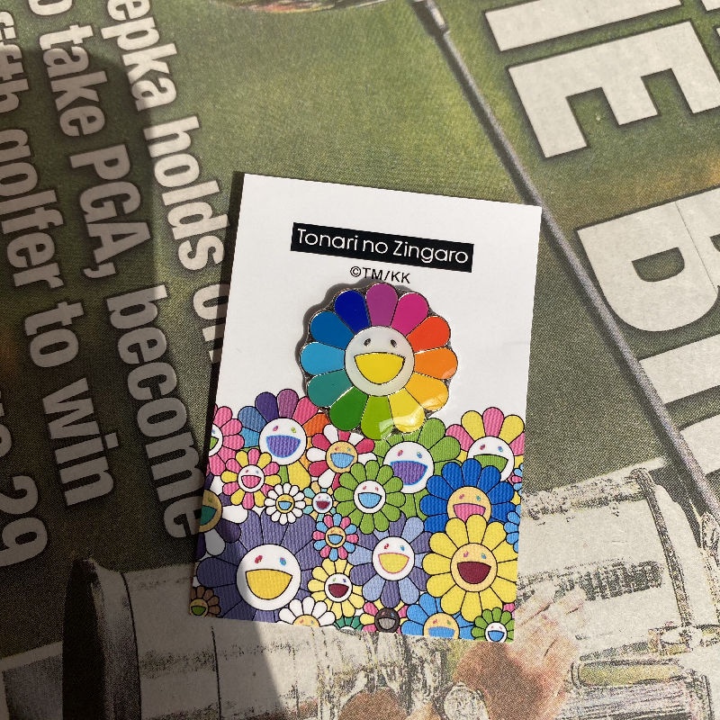 Estoque Pronto Takashi Murakami Clássico Colorido Clássico Colorido Girassol Crachá