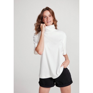 Blusa Básica Feminina Evasê Com Gola Alta