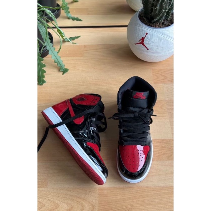 NOVO TÊNIS NKE AIR JORDAN 1 HIGH PATENT BRED CHICAGO LANÇAMENTO UNISSEX VERNIZ BRILHANTE - 34 35 36 37 38 39 40 41 42 43!!