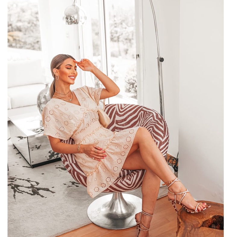 vestido feminino adulto / com manga / laise/ lese/ festas / coleção / ly 8032