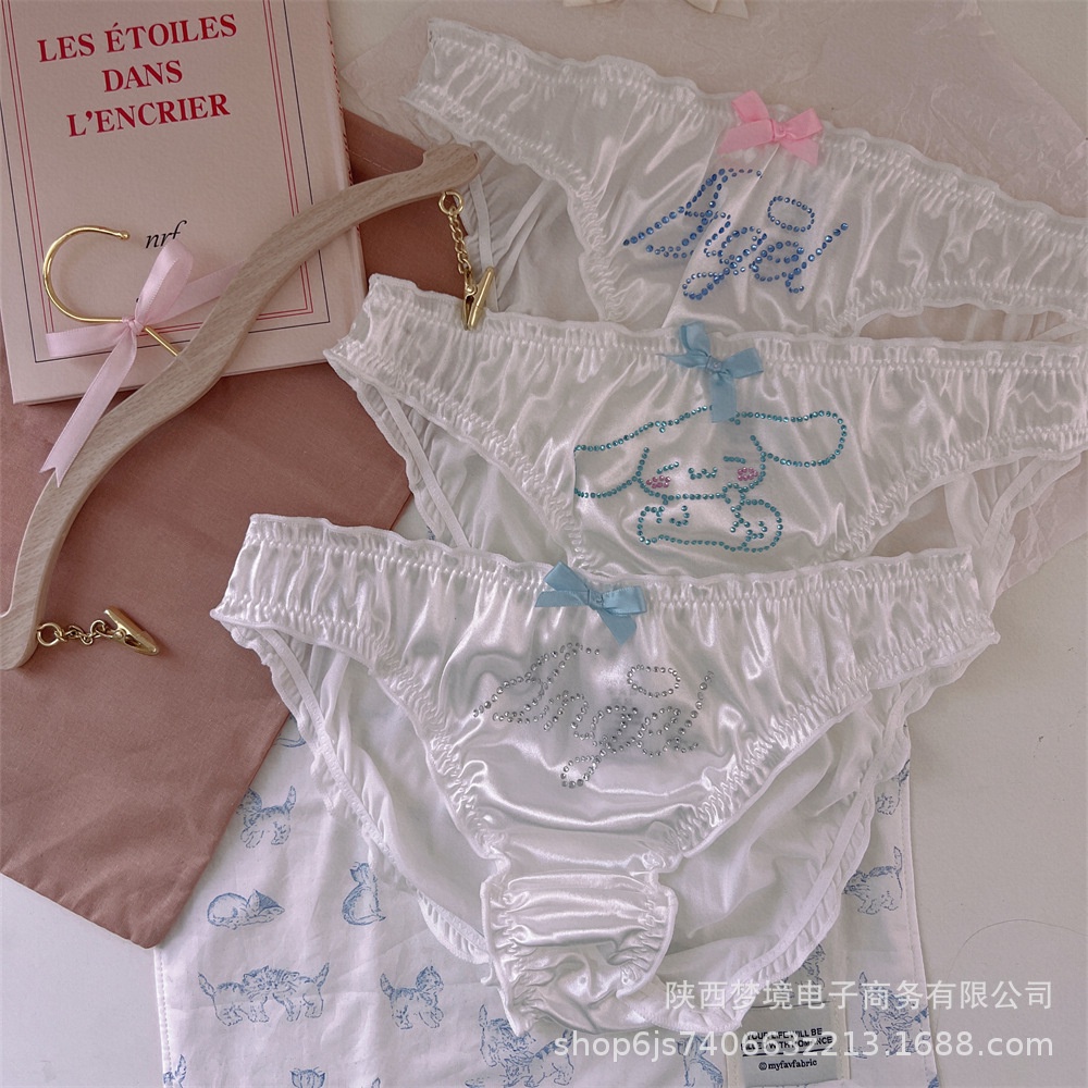 Anjo de cão de orelhas grandes Pérolas Silky Stretchy Anjo de cão de orelhas grandes Flashing Diamond Ladies Briefs Confortável Estilo Estudante Francês
