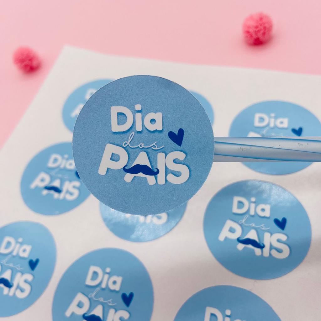 48 Tag Adesivos Rotulos Para Empresa 4,2X4,2Cm Dia Dos Pais Frase Mãe Que  Também É Pai Xadrez Azul Ad00554