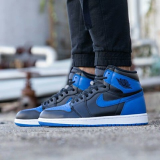 Tênis best sale jordan azul