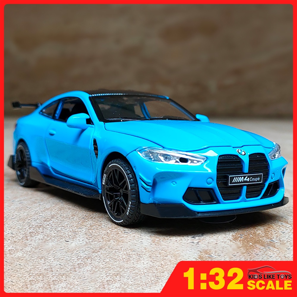 KLT 1 : 32 BMW M4 Metal Alloy Toys Carro Modelo Diecast Veículo Para Meninos Simulação De Som Efeito Luz Hobbies Coleção De