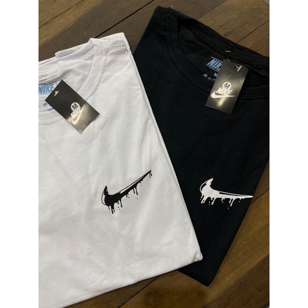 Camiseta Masculina Preto e Branco - Diversas Marcas top