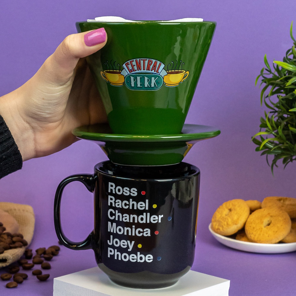 Caneca Friends com Coador de Café Waitress Rachel