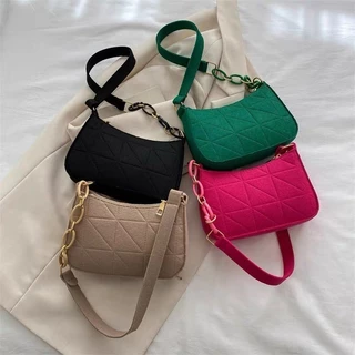 Bolsa de Ombro Pequena com Corrente para Mulheres em Oferta na Shopee