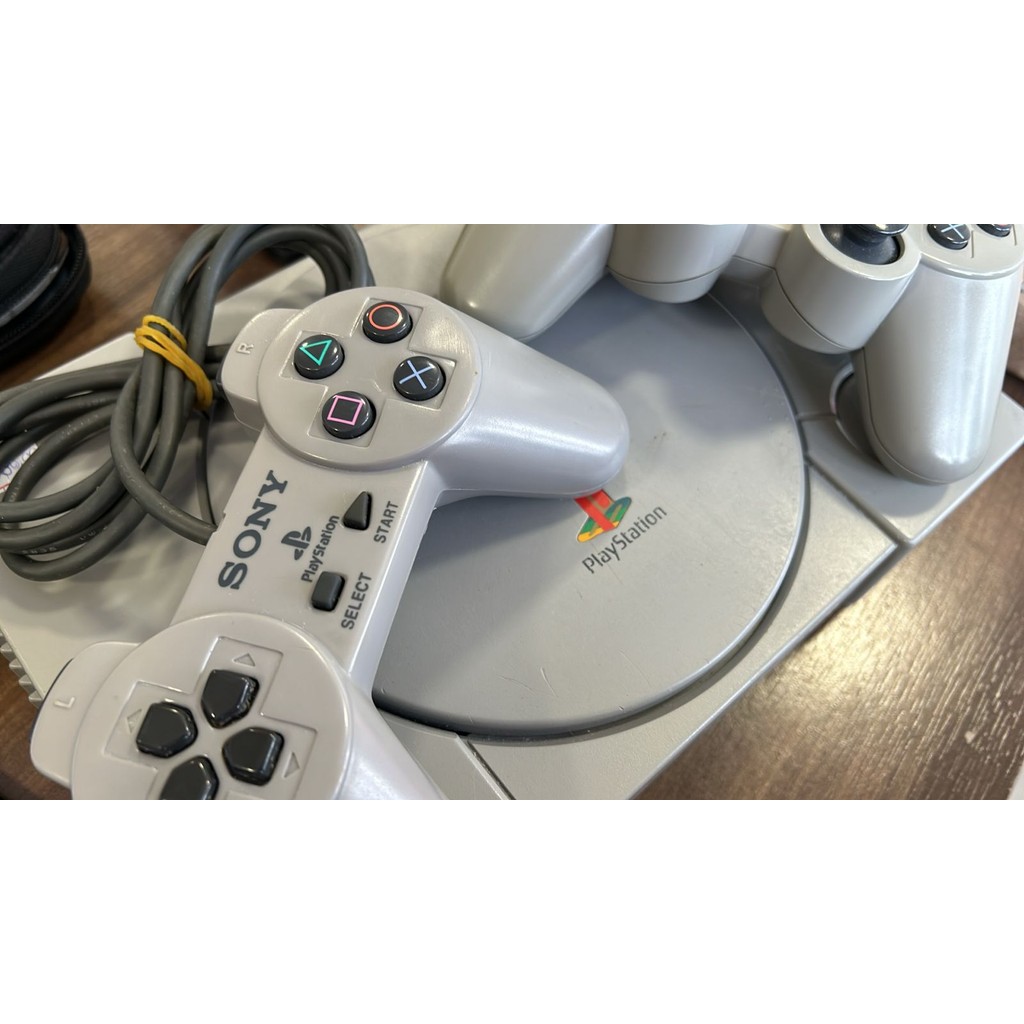 PlayStation 1 FAT | Shopee Brasil