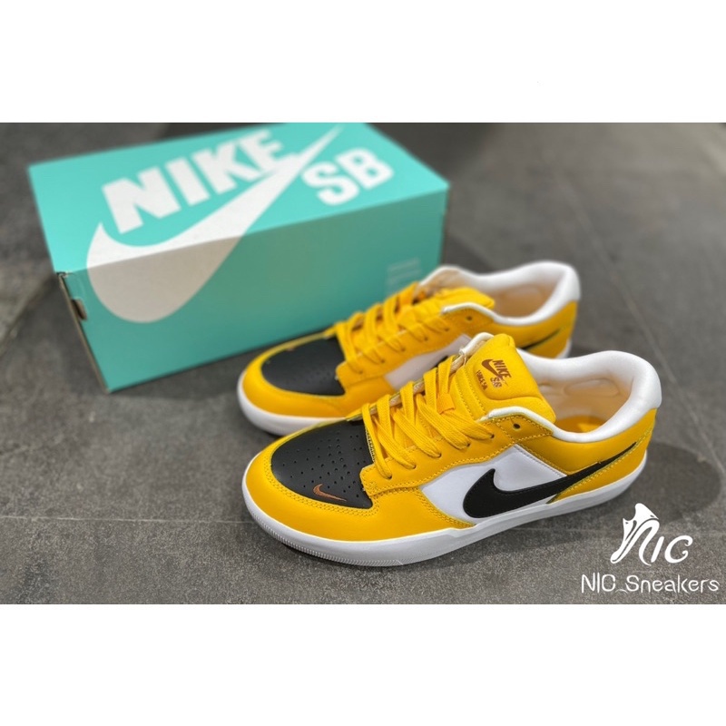 Nike sb zoom store mujer dorados