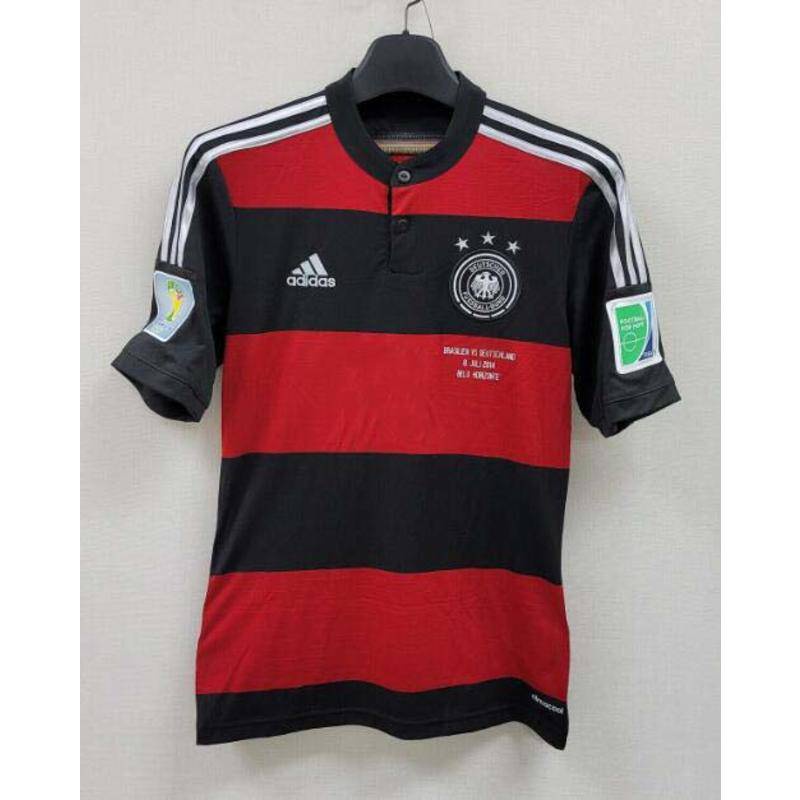 2014 Alemanha camisa de futebol fora MULLER. KLOSE. SWINSTEIGER. Ozil。Germany Camisa de futebol retrô de alta qualidade