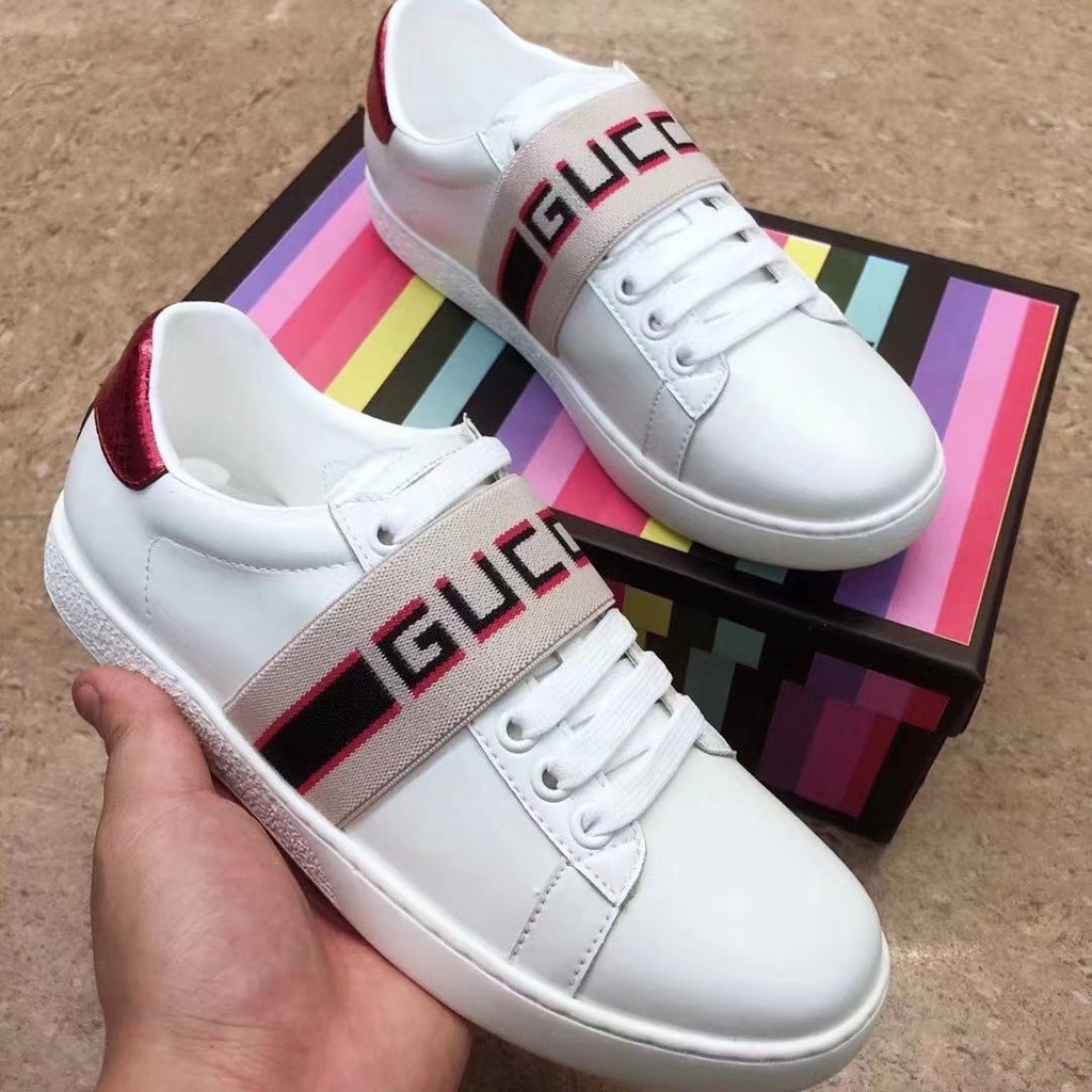 Gucci 2022 Novo Estilo Little Bee European Station Sports Leisure All-Match Couple White Shoes Mulheres Sapatos de fundo plano Sapatos de rua respiráveis