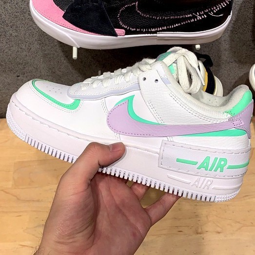 Air force nike store buzz